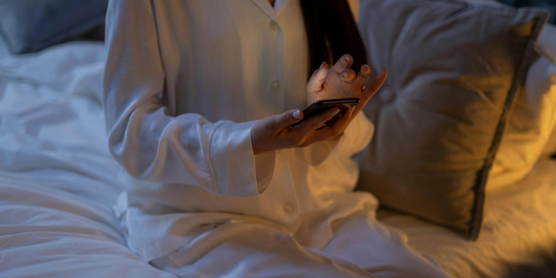 Benzodiazepine (Xanax, Diazepam): dependență, sevraj și riscuri reale, dincolo de „pastila de liniștire”