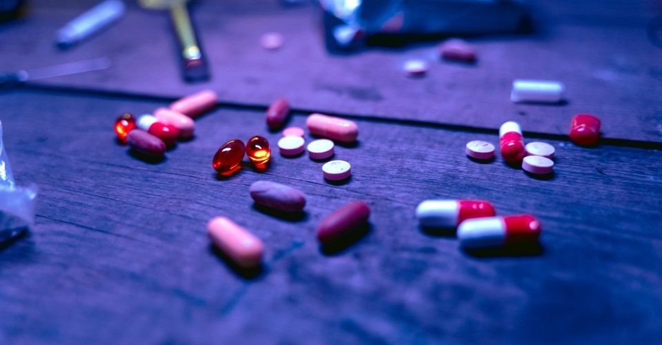 ce-tratam-social-med-dependenta-de-amfetamine